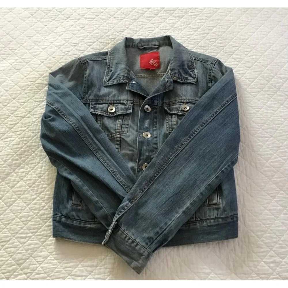 Hot Kiss Womens Medium Wash Denim Trucker Jacket Y2K Coastal Cowgirl Grunge Boho